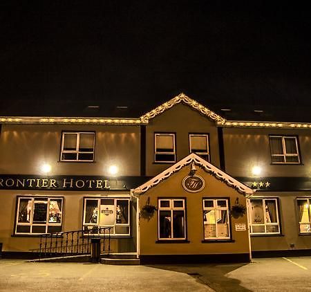 边境酒店 Bridgend 外观 照片