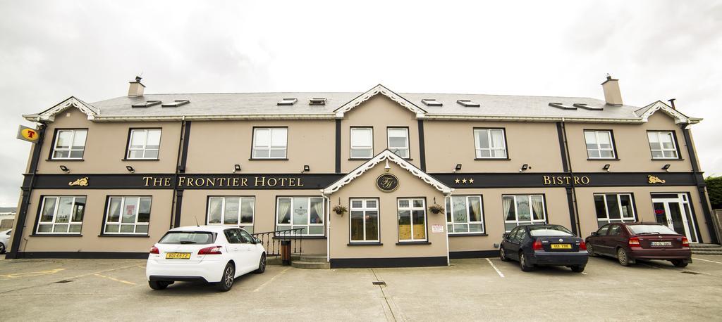 边境酒店 Bridgend 外观 照片